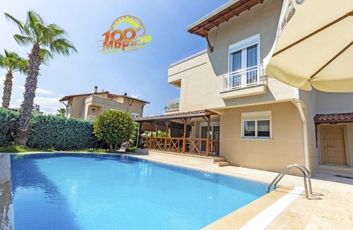 Kadriye Villa | Paradise Town Villa Lucky