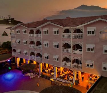 Camyuva Resort | Pashas Princess by Werde Hotels - Adult Only