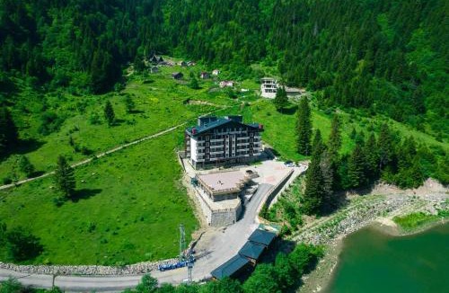 Arakli Hotel | PAZARCIK MOUNTAIN HOTEL