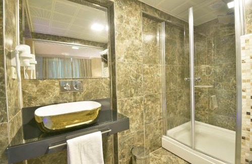 Bakırkoy Hotel | Perada Suite & Room