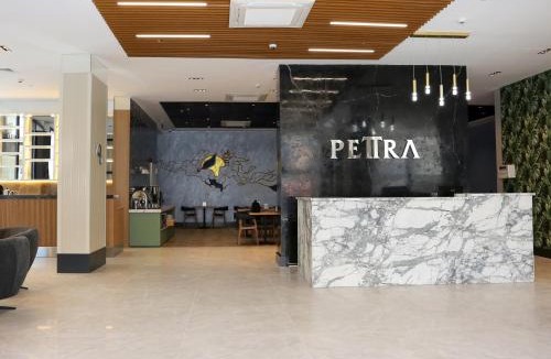 Akcaabat Hotel | Petra Hotel Trabzon