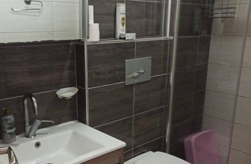 Antalya City Centre House | Plaj havuz geniş ferah oda
