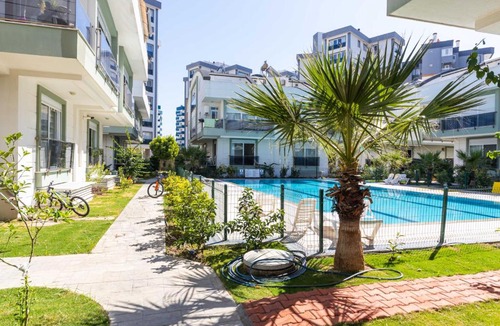 Lara Villa | PLT DE LUX VİLLA LARA BEACH