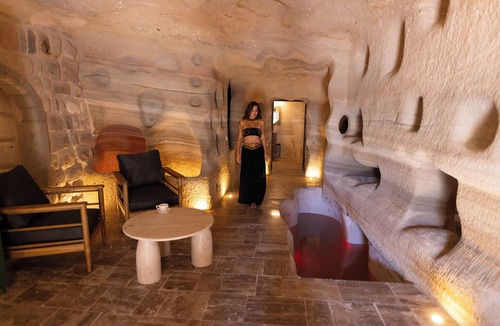Uchisar Apartment | Premium Cave with Private Underground Mystic Water Pool 204