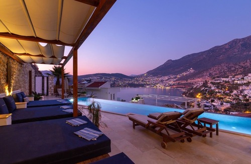 Kalkan Villa | PREMIUM Villa Yar, Huge Private Heated Pool & Jacuzzi. All Rooms Sea View
