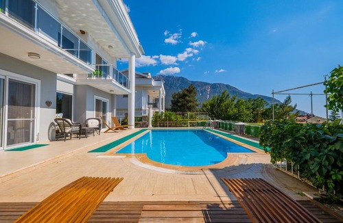 Oludeniz Villa | Private Pool Villa for 8 People in Fethiye, Ölüdeniz - AWZ 203