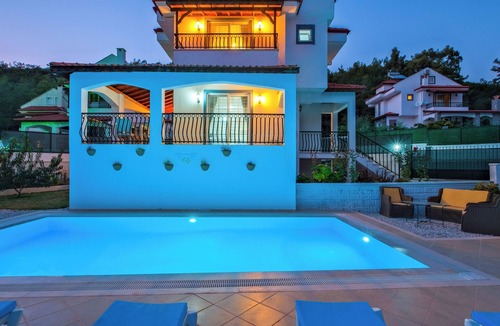 Hisaronu Villa | Private Villa at main stream Villa sunday