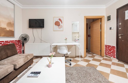 Celiktepe Mahallesi House | Quality & Cozy Central Apartment “Whole Place” with Delightful AC