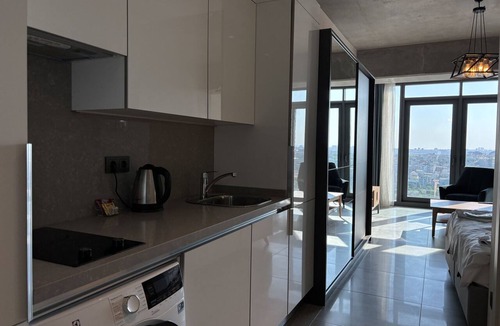 Bomonti Apartment | Queen Bomonti Studio | Panoramic City Living
