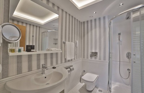 Edremit Hotel | Rawda Resort Hotel Altinoluk