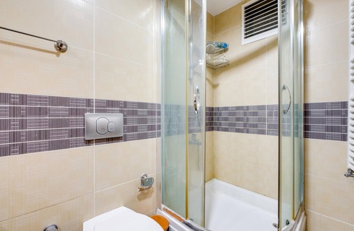 Basaksehir Apartment | Residence with City View Near Mall of Istanbul