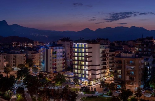 Altnkum Mahallesi Hotel | RODINN Park Hotel