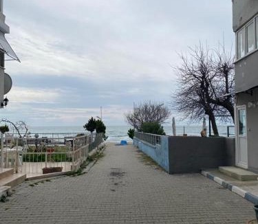 Buyukcekmece Apartment | Rozana