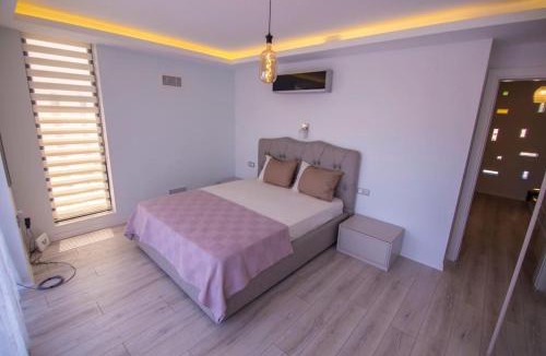 Turunc Villa | Sea Front Villa with Panoramic View C Blok