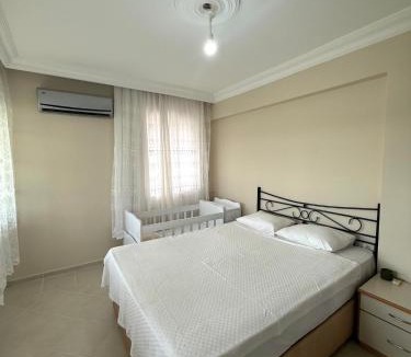 Ayvalik Villa | Sea View Terrace House w Garden Near Cunda Island