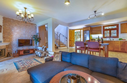 Kalkan Villa | Seafront Villa at Club Patara Resort