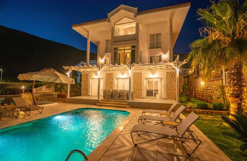Fethiye City Center Villa | Seaside Villa Kalkan 4 Bedrooms Elena Beyaz