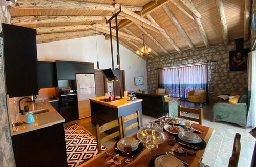 Seydikemer Villa | Secluded Villa with Pool in Seydikemer