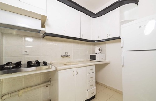 Alanya Apartment | Serene Flat with Balcony Near Beach in Antalya