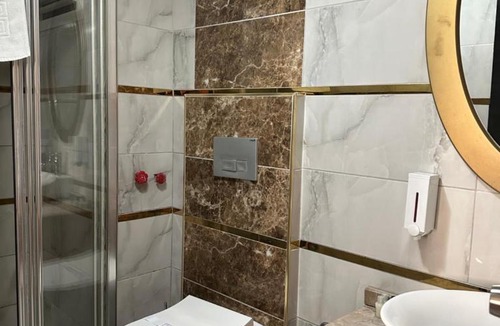 Altnkum Mahallesi Hotel | serenity suit family otel konyaaltı