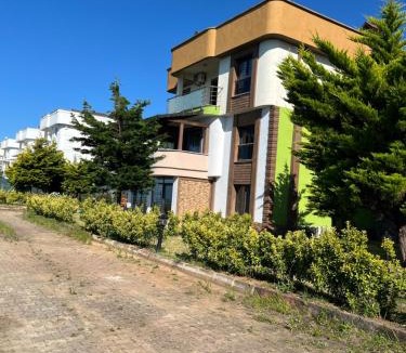 Arsin Villa | Seyran Seaside Apartments- 2-garden floor