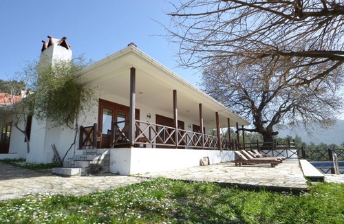 Ortaca Villa | single storey, 3bed private villa with infinity pool on the hillside in Gokbel