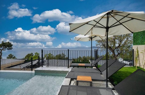 Uzunyurt Villa | Sleeps 2 Modern Villa with Private Pool AWZ 272