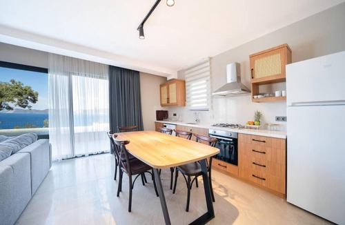 Uzunyurt Villa | Sleeps 4 Villa with Seaview AWZ 270