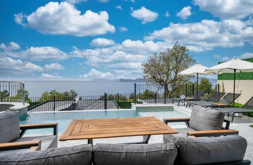 Uzunyurt Villa | Sleeps 4 Villa with Seaview AWZ 270