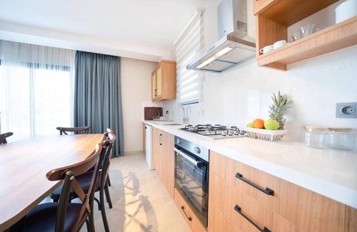 Uzunyurt Villa | Sleeps 4 Villa with Seaview AWZ 270