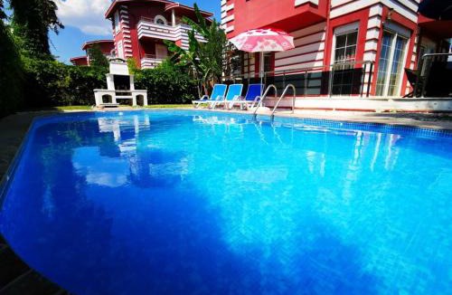 Kadriye Villa | Sleeps 6, Luxury Villa with a Private Pool and Sauna - AWZ 286