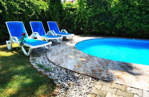 Kadriye Villa | Sleeps 6, Luxury Villa with a Private Pool and Sauna - AWZ 286