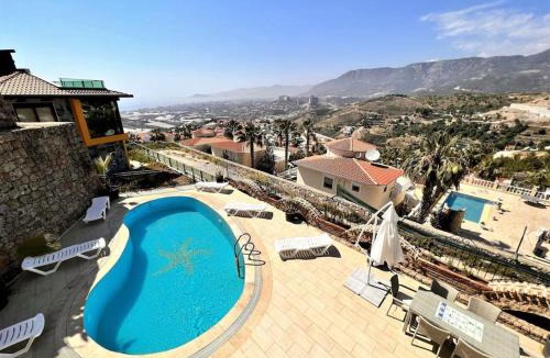 Kargicak Villa | Sleeps 8 Spacious and Airy Villa with Private Pool - AWZ 284