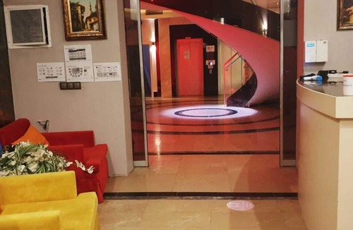 Yomra House | SPA, FITNESS, CAFE, NEAR THE AIRPORT