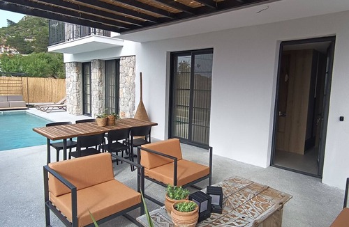 Sogut House | Spacious 3-bedroom house in peaceful Marmaris with AC