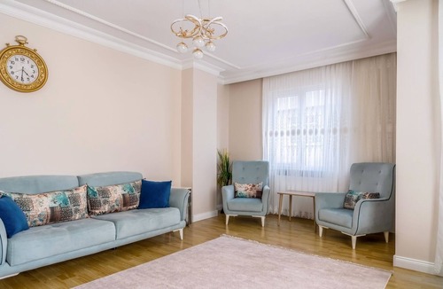 Bahcelievler Apartment | Spacious and Fully Furnished Flat in Bahcelievler