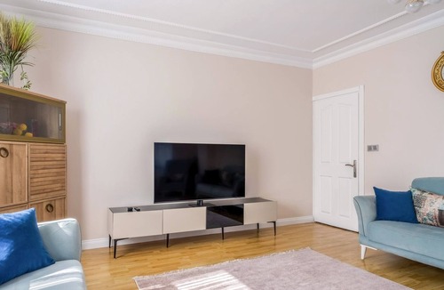 Bahcelievler Apartment | Spacious and Fully Furnished Flat in Bahcelievler