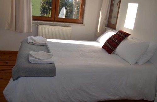 Taksim Apartment | Spacious apartment Ö-3 with two bedrooms near Taksim