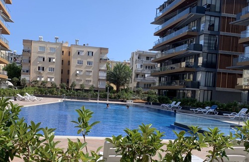 Kaleici House | Spacious apartment with 160m² pool, 3 bedrooms, 2 bathrooms, living room and kitchen