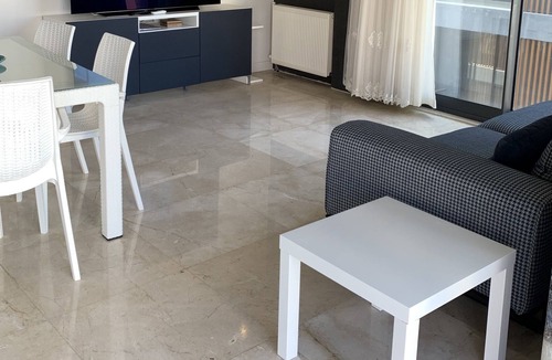 Kaleici House | Spacious apartment with 160m² pool, 3 bedrooms, 2 bathrooms, living room and kitchen