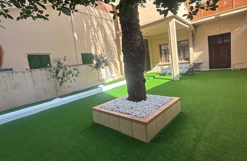 Antalya City Centre Apartment | Spacious Ultra Large 3 bedroom apartment with WiFi, AC, Joint Garden in Antalya