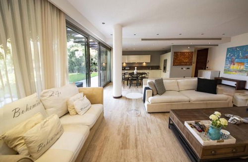 Bodrum City Center Villa | Splendid Apartment near Beach in Bodrum