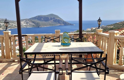 Kalkan Villa | Stunning 2 bedroom character stone villa, private pool, fabulous full sea views.