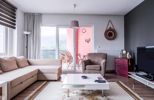 Maltepe Apartment | Stylish and Cozy Flat in Maltepe