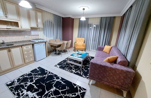 Side Hotel | Summer Rose Hotel