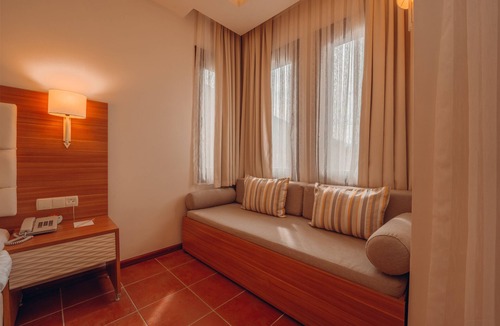 Oludeniz City Center Resort | Sundia By Liberty Suncity