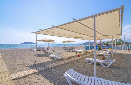Fethiye City Center Apartment | Sunset Beach Club Aqualettings Poseidon 7