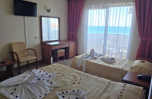 Kestel Hotel | Sunshine Hotel