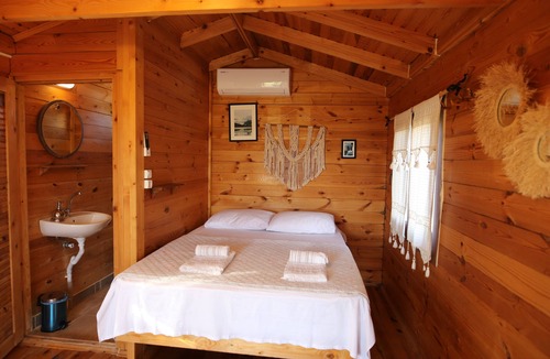 Altınova Bed & Breakfast | Sural Ciftligi