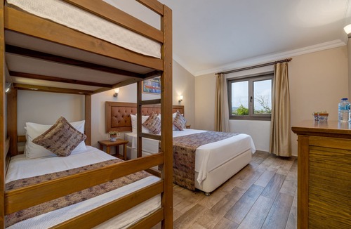 Gokceada Hotel | Surf Egitim Merkezi Oteli
